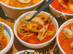 卤鸡翅尖-何记花甲(海岸城旗舰店)