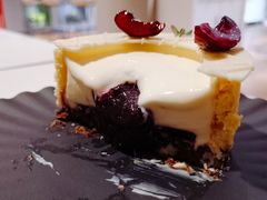 -潮一不贰·法式甜品·生日蛋糕·西式简餐(外滩店)