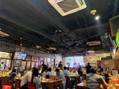 -马路牙子烧烤音乐酒馆(望京店)