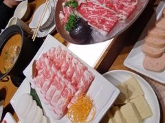 -呷哺呷哺(融创茂店)