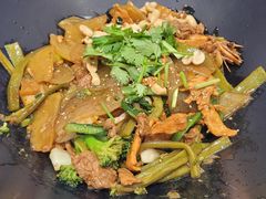 -醉人椒麻辣香锅(王府井喜悦店)
