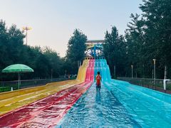 -欢乐水魔方水世界