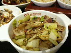 怪噜炒卷皮-丝恋丝娃娃(金阳国贸店)