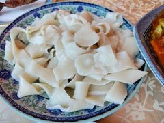 -维吾尔餐厅(宜山路店)