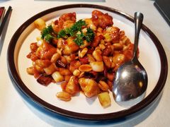 宫保鸡丁-北平楼·烤鸭·北京菜(牡丹园店)