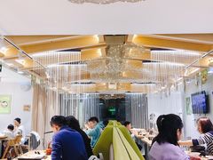 大堂-过桥缘·过桥米线(大华虎城嘉年华店)