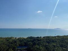 -三亚湾海居铂尔曼度假酒店