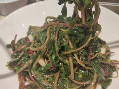 清炒马齿苋-黄泥岗·地道湖北菜(奥特莱斯店)