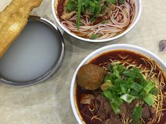 -汪胖子襄阳牛肉面(华丰路店)