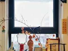 -邊城書店