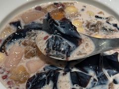 -RUXU入续糖水铺与包(卓悦中心店)