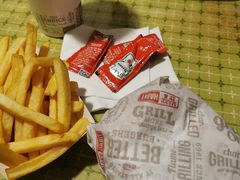 -The Habit Burger Grill 哈比特汉堡(爱琴海店)