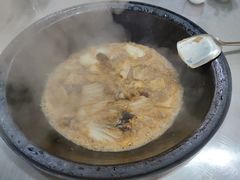 -屯老二农家铁锅炖·行业领军者(梅江店)