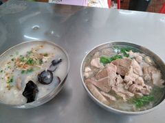 粿条汤-广场正宗原汁薏米店