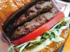 -The Habit Burger Grill 哈比特汉堡(复兴soho店)