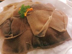 -左庭右院鲜牛肉火锅(浦江欢乐颂店)