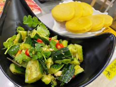 凉拌黄瓜-八乔煎肉馆·丹东特色煎锅(梅林店)
