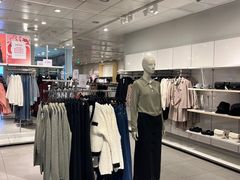 -乐享城购物中心