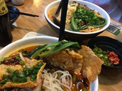 -螺小胖柳州螺蛳粉(钟楼总店)