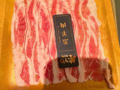-牛YO寿喜烧·铁板烧和牛火锅自助(市府恒隆店)