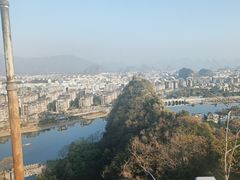 -叠彩山景区