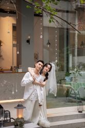 -MAO亲爱的猫婚纱摄影工作室