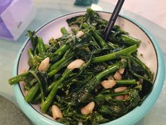 -五谷芳乳鸽王(梅沙老店)