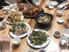 -海口滨海新村143号海南老字号炒菜店