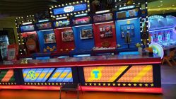 -玩童会芝麻街奇趣乐园(世博源店)