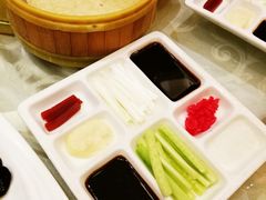 -老六饭店(翠通路店)