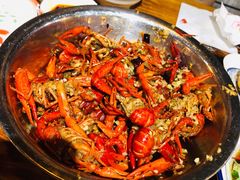 -琥珀老六龙虾(四里河店)