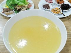 -德致祥云南过桥米线(云天小苑店)
