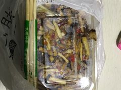 -湖南人家湘菜馆(镇江路店)