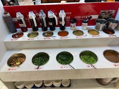 -八合里牛肉火锅(上海世茂广场店)