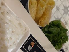 -八合里牛肉火锅(上海世茂广场店)
