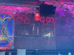 -喜鹊音乐酒馆(西街店)