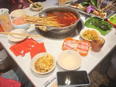 -钢管厂五区小郡肝串串香(蜀都万达店)