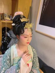 -盘子女人坊古装写真摄影(厦门总店)