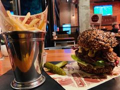-FAT COW(虹梅路店)