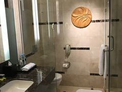 -青岛海尔洲际酒店