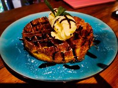 -蓝壁虎咖啡酒馆