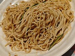 -肥肥虾庄·金牌油焖大虾(杨园滨江时代walk店)