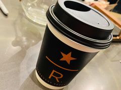 -星巴克臻选(上海虹桥新天地三店)