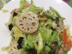-桃子餐厅·天津菜(王顶堤总店)