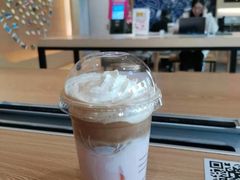 -瑞幸咖啡(杭州绿地中央店)