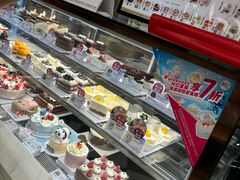 -85度C(生甜甜圈研究工坊·上海局门店)