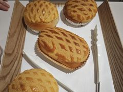 -Caidie Bakery采蝶轩(百越店)