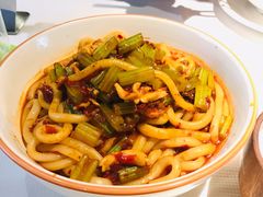 新疆炒米粉-西域阿里马新疆菜·清真(桂花路店)