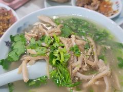 纯羊肚汤-清真喜兰老丁羊汤特色小吃