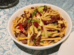 -巴扎美食·新疆菜·西域歌舞表演餐厅(新疆大厦店)
